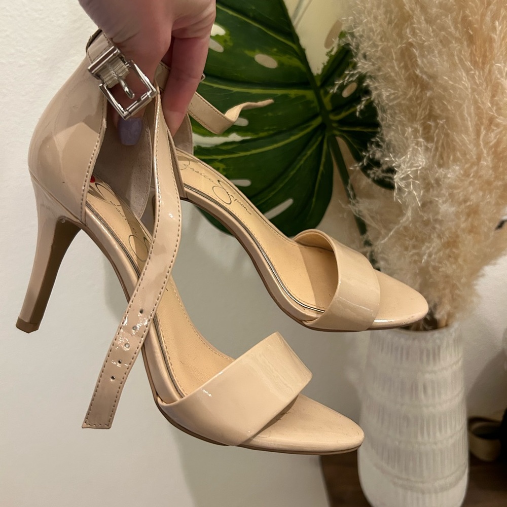 Jessica Simpson heels